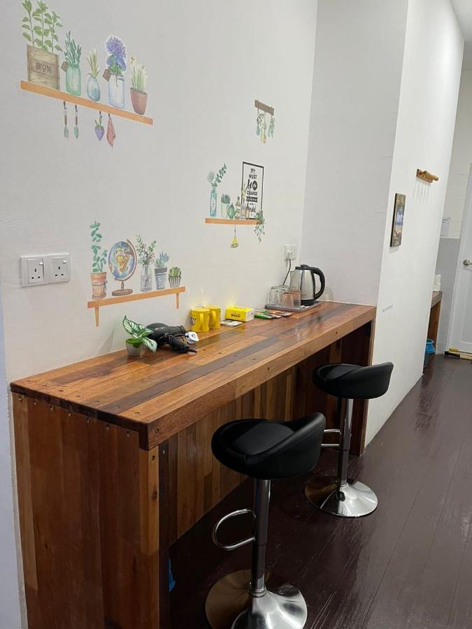 Sungai Ujong Home Stay George Town Eksteriør bilde